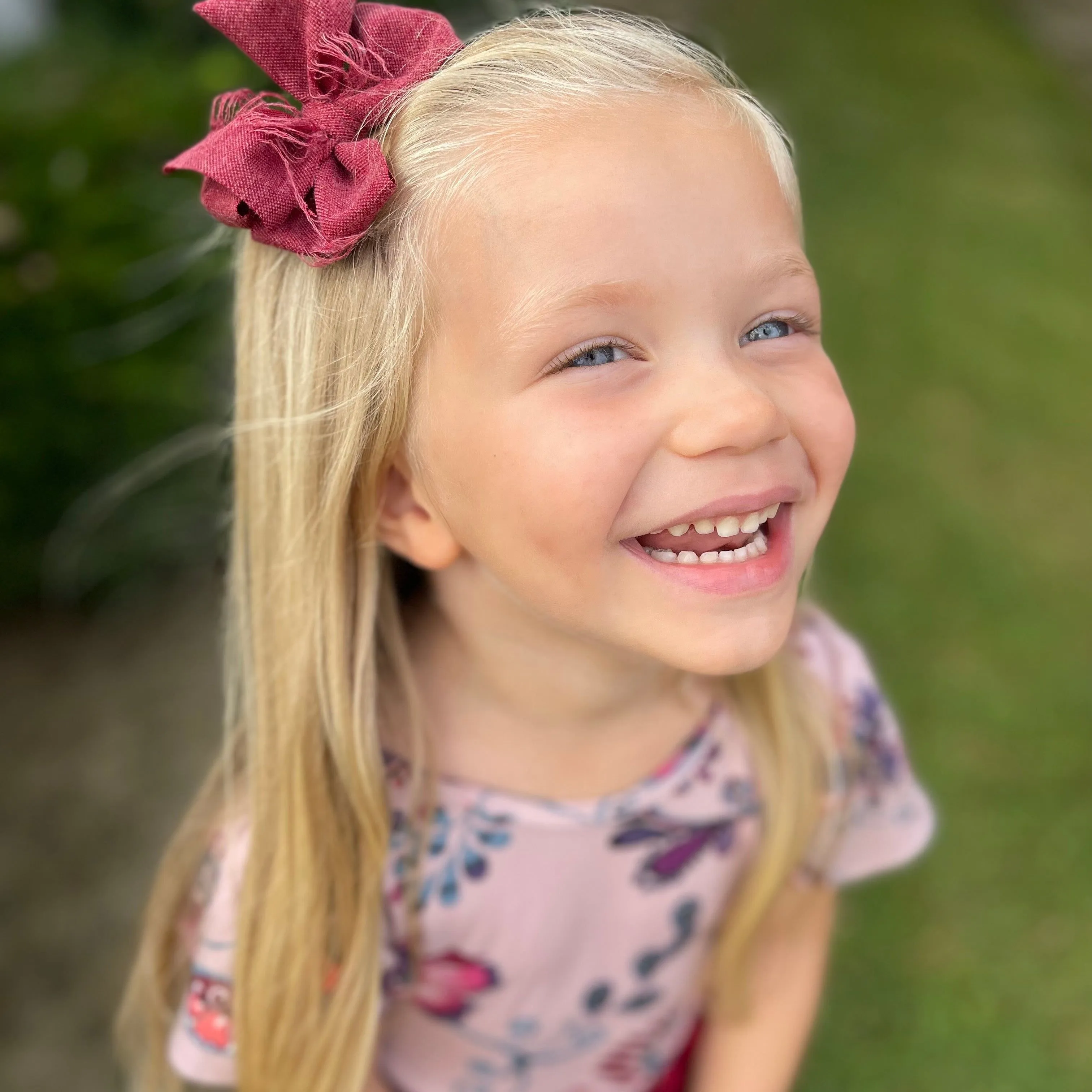 Burgundy Distressed Bow