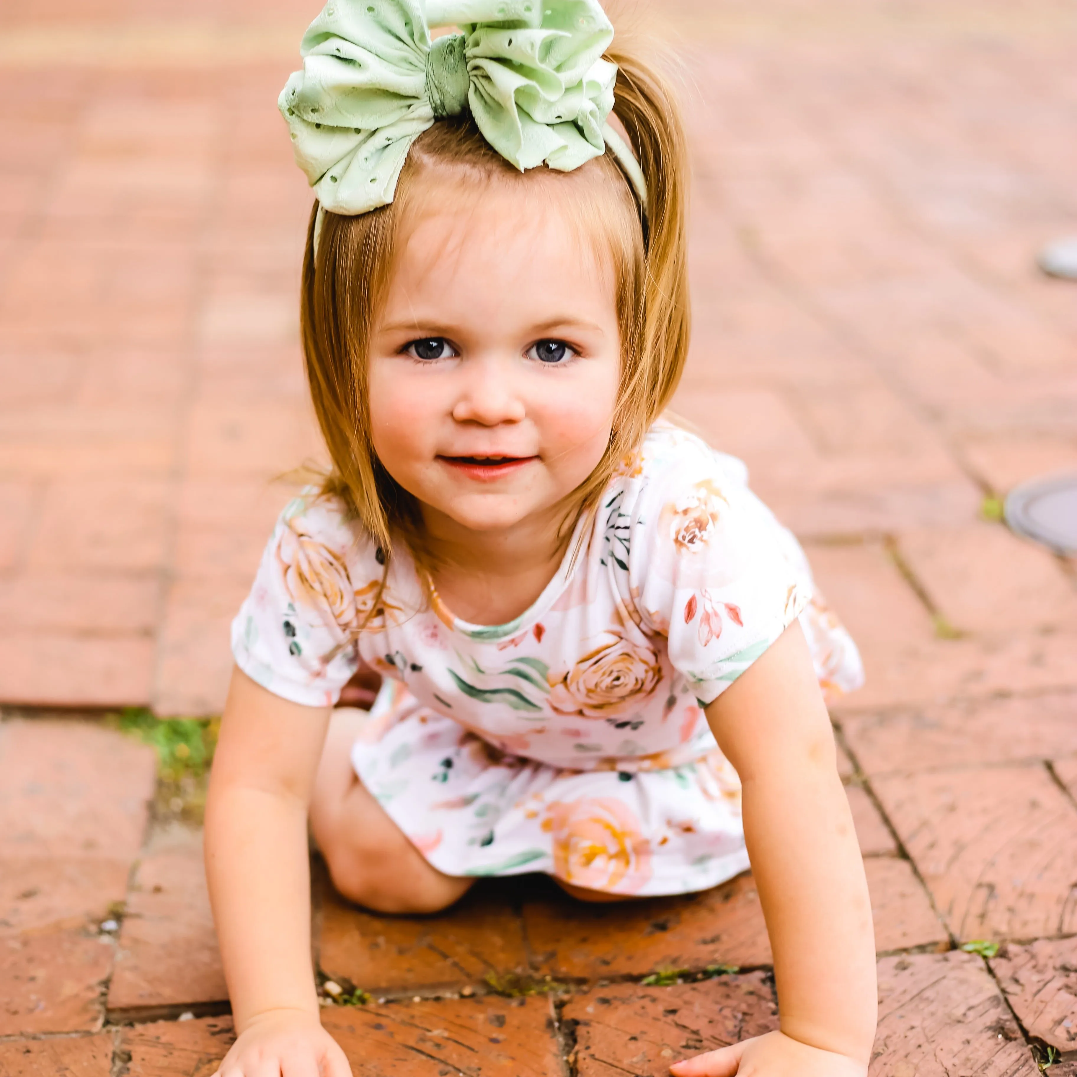 Green Eyelet