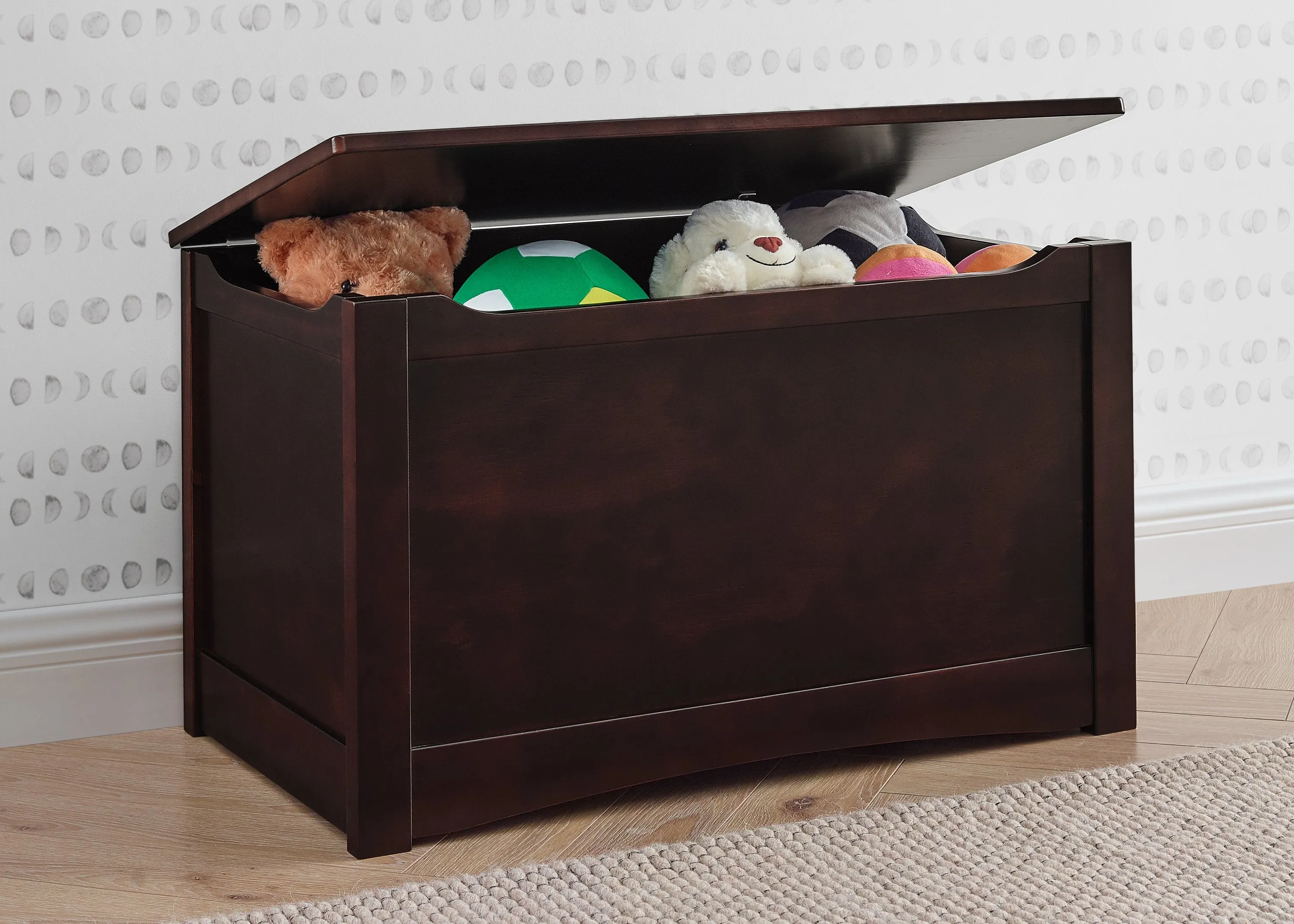 Universal Toy Box